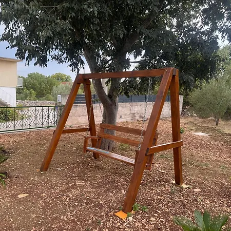 Zvonimir Villa Suknovci