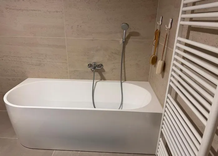 Zvonimir Villa Suknovci